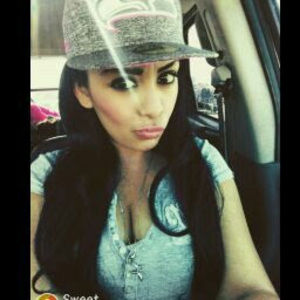 Meet your Posher, Aracely